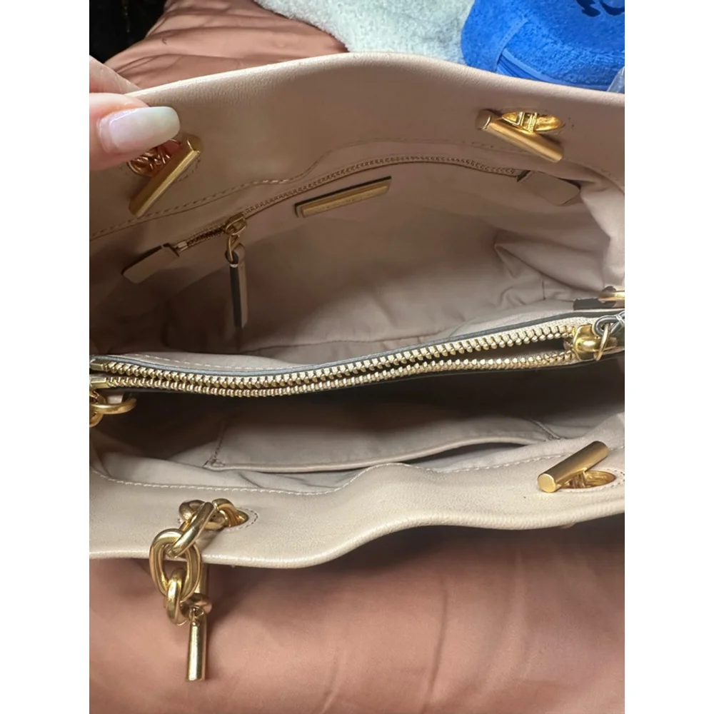 Tory Burch Women's Small Fleming Leather‎ Top-Handle Bag